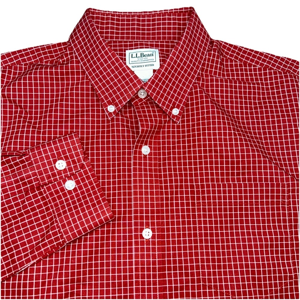 L.L. Bean Men's Size Large REG Slightly Fitted Red Check Long Sleeve Button Down